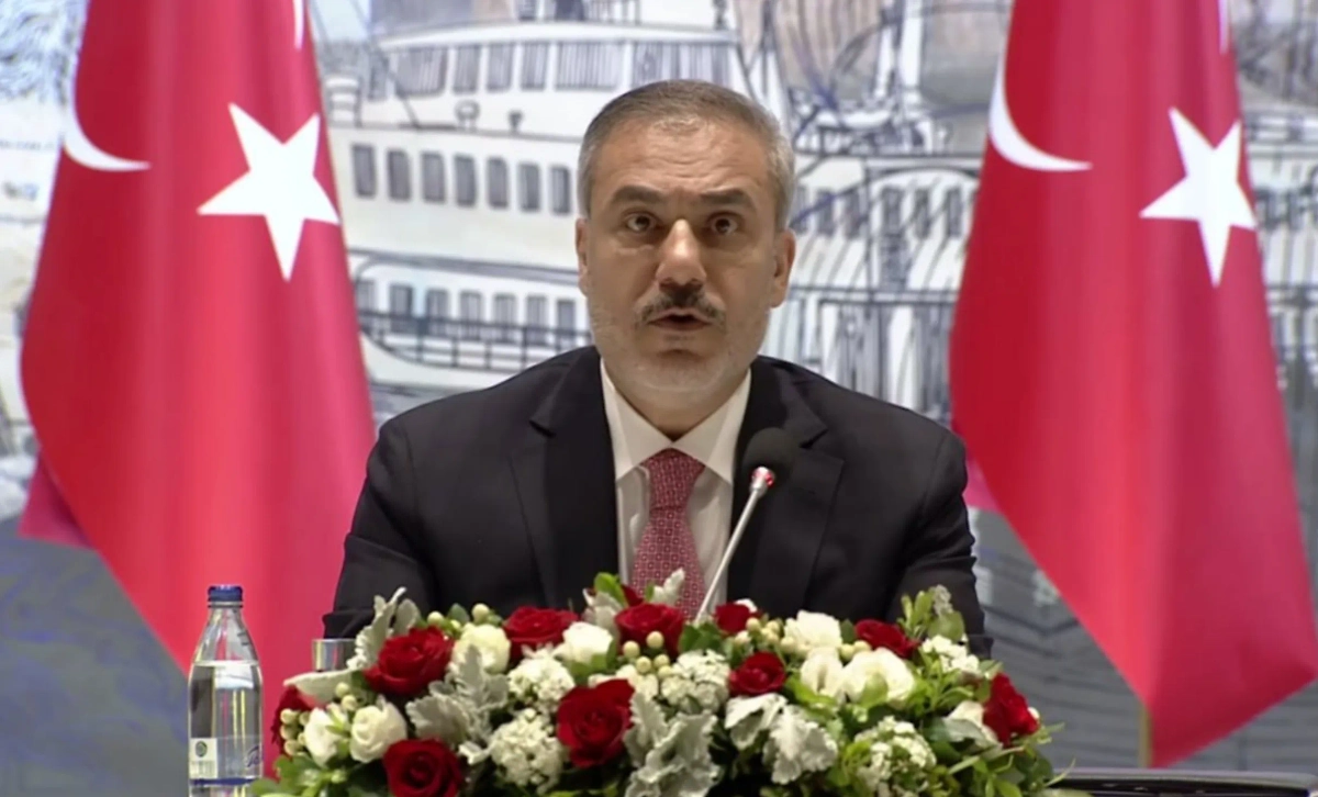 Хакан Фидан. Обложка © МИД РФ