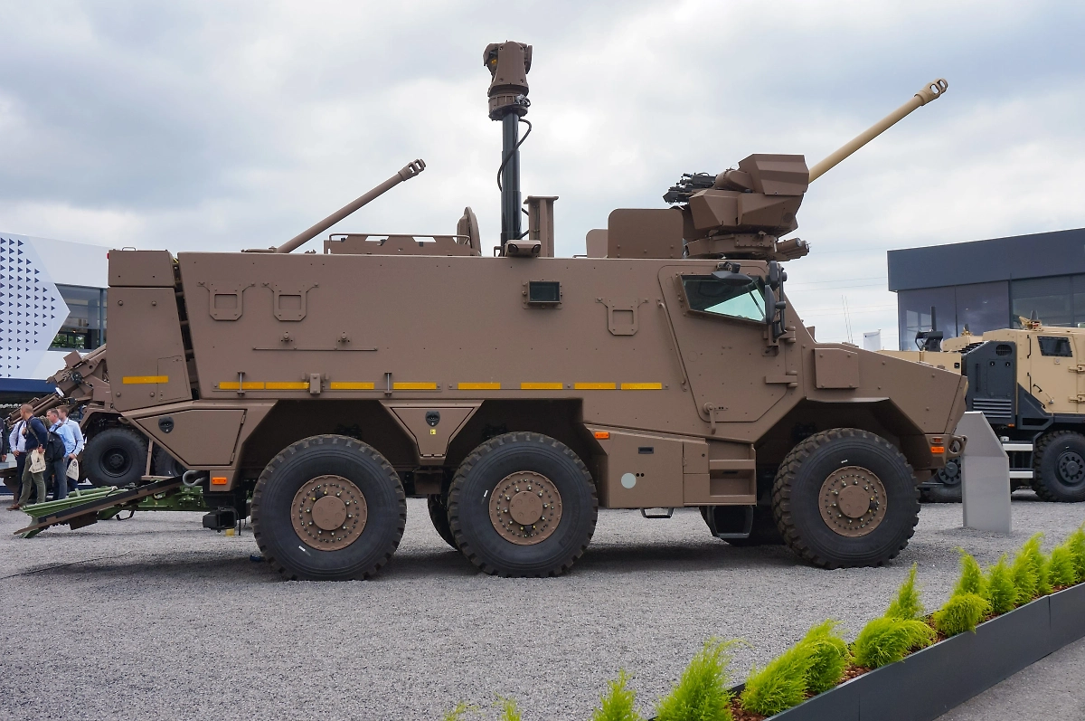 VBMR Griffon. Обложка © Shutterstock / FOTODOM / Spech