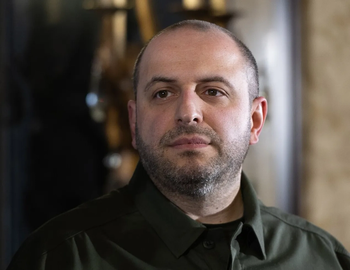 Рустем Умеров. Обложка © Wikipedia / Антон Шевельов