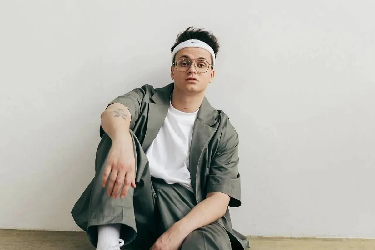 Блогер Слава Бустер. Фото © Instagram (признан экстремистской организацией и запрещён на территории Российской Федерации) / busterzy