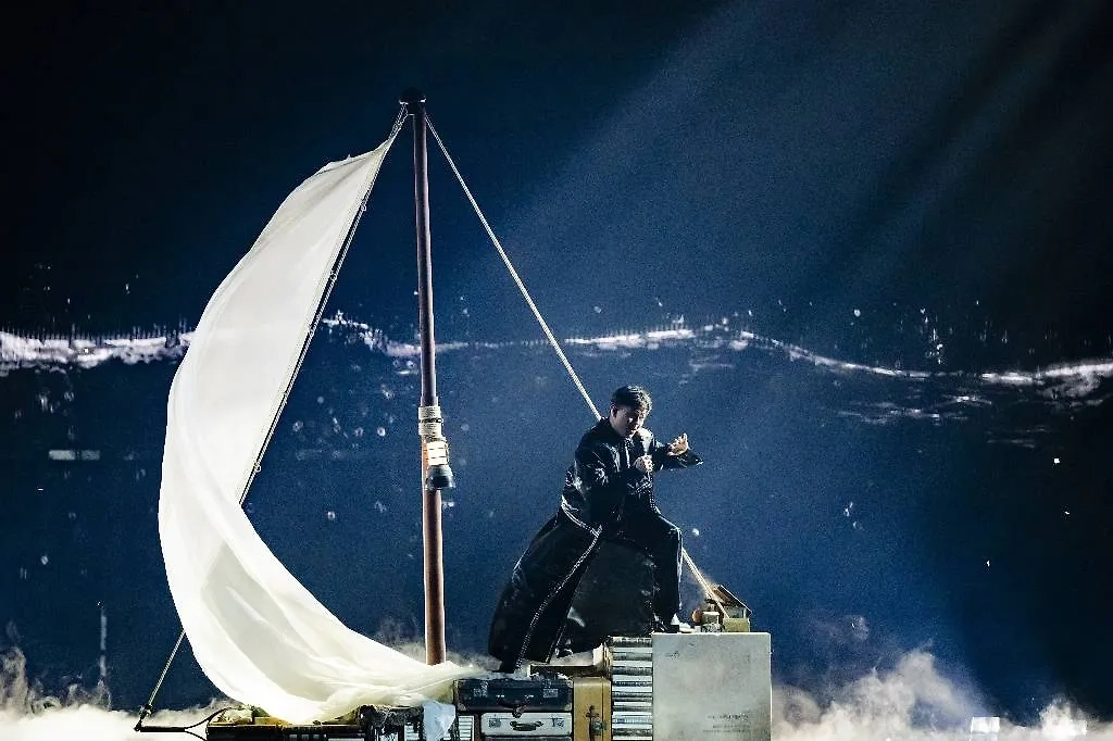 Певец из Австрии JJ на Евровидении. Обложка © ТАСС/EPA/GEORGIOS KEFALAS