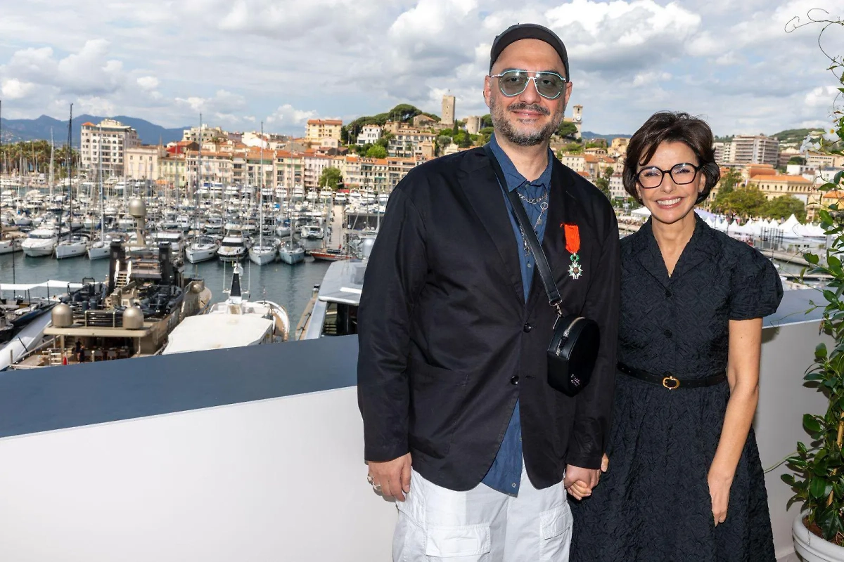 Кирилл Серебренников получил высшую награду Франции. Обложка © X / Rachida Dati