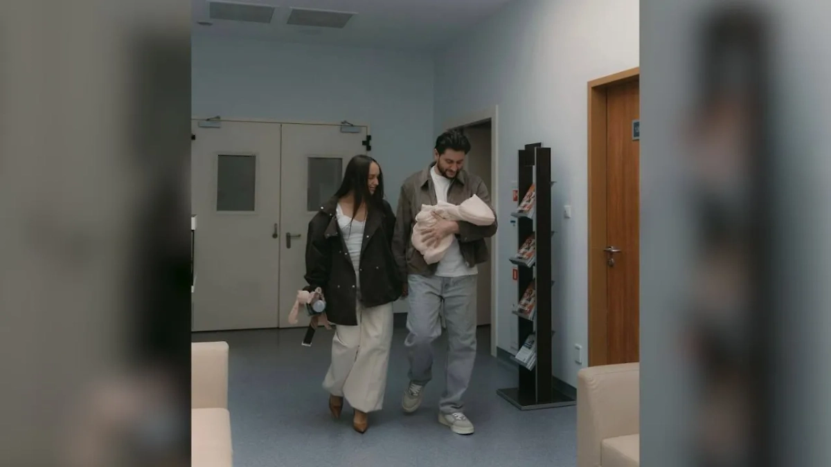 Мари Краймбрери и Дава впервые стали родителями. Обложка © Instagram (признан экстремистской организацией и запрещён на территории Российской Федерации) / marikraimbrery