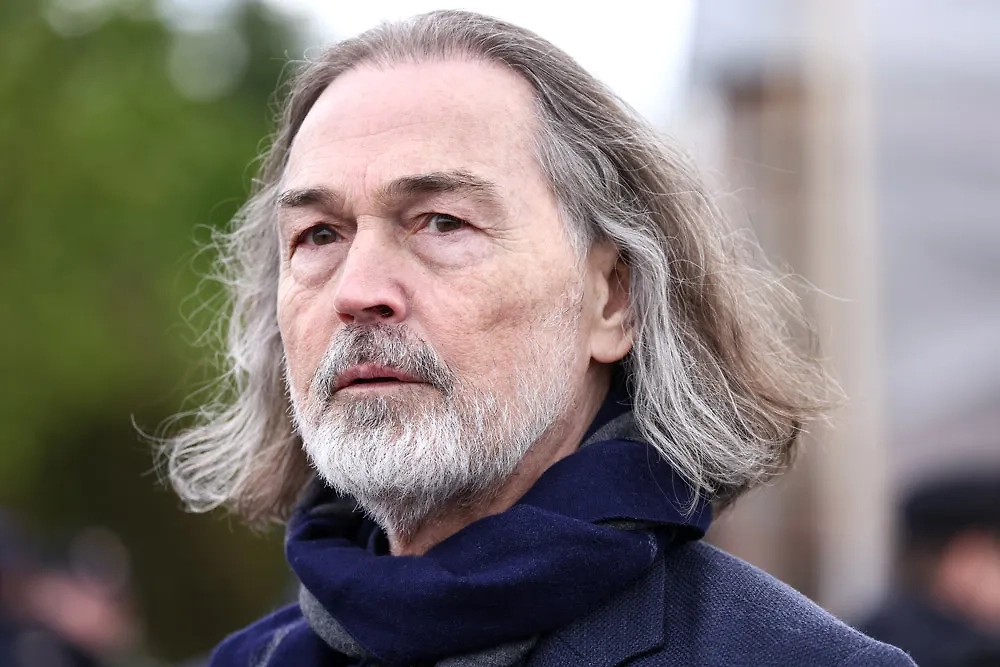 Никас Сафронов. Обложка © ТАСС / Артем Геодакян