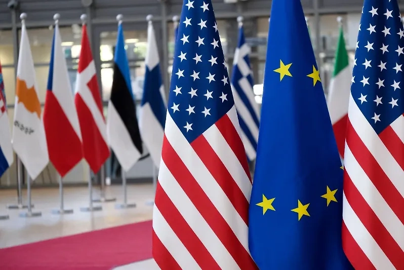 Европейские лидеры угрожают РФ санкциями. Обложка © Shutterstock / FOTODOM / Alexandros Michailidis