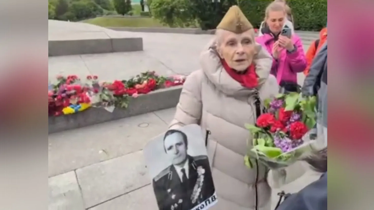 Галина Савченко, задержанная в Киеве за пилотку с красной звездой. Обложка © Украинские соцсети