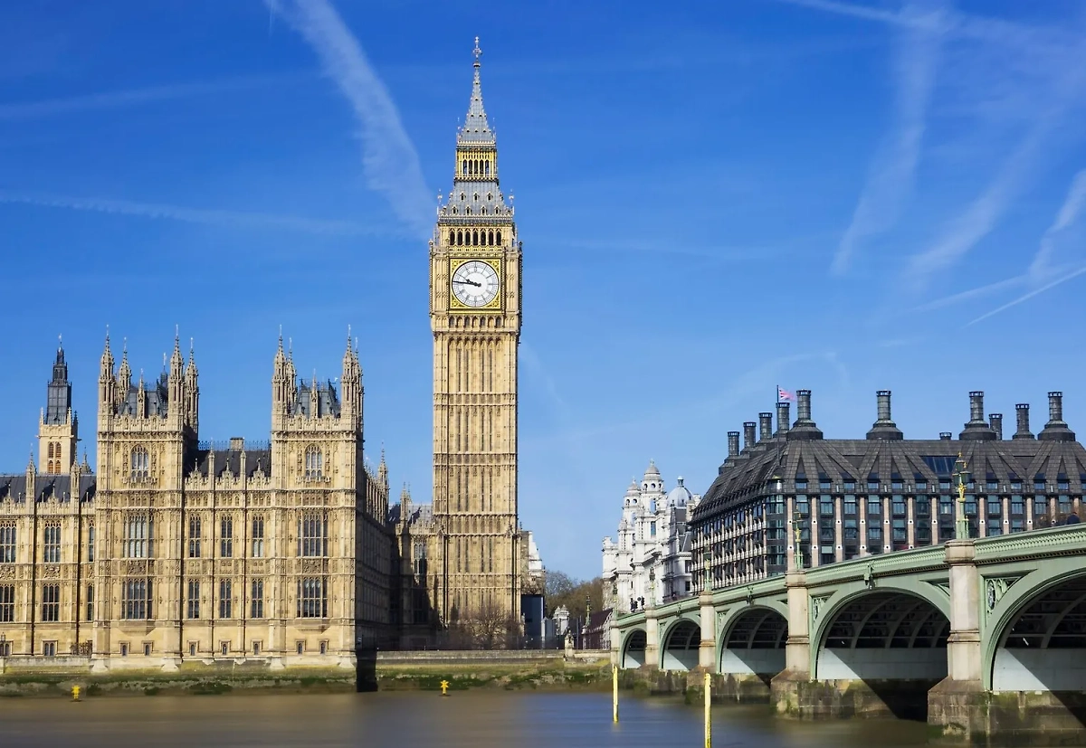 Обложка © freepik / vwalakte