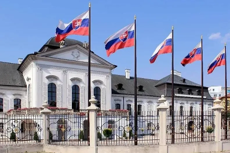 Словакия. Обложка © Shutterstock / FOTODOM / Carlos Neto