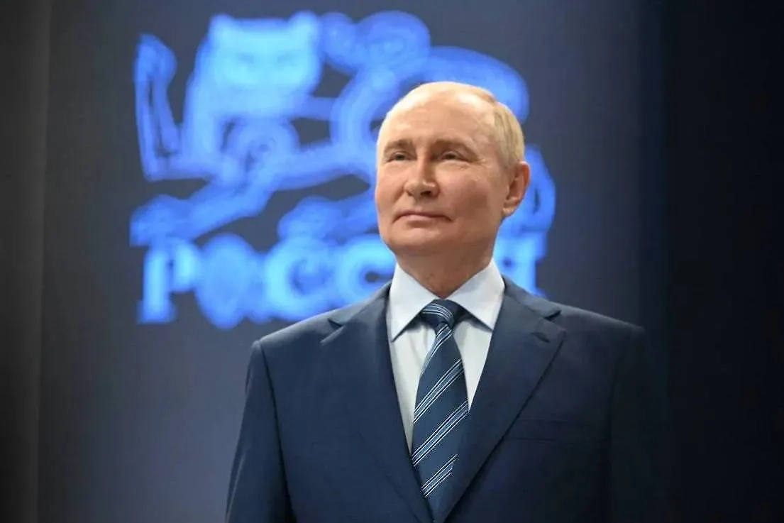 Президент России Владимир Путин. Обложка © Life.ru 