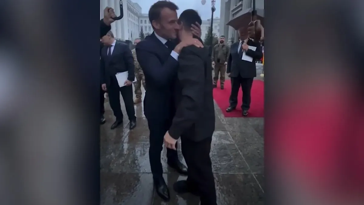 Эмманюэль Макрон и Владимир Зеленский. Обложка © X / Emmanuel Macron
