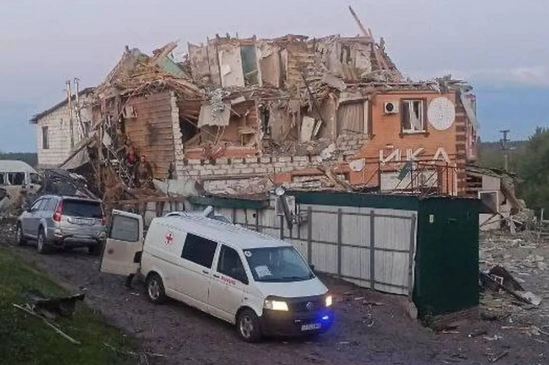 Ракетный удар по Рыльску. Обложка © Telegram / Александр Хинштейн