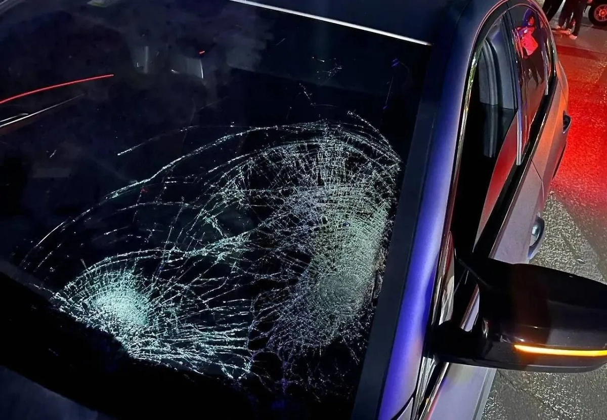 В Дагестане водитель на BMW насмерть сбил 75-летнего пенсионера. Обложка © Telegram / КРИМИНАЛЬНАЯ ХРОНИКА