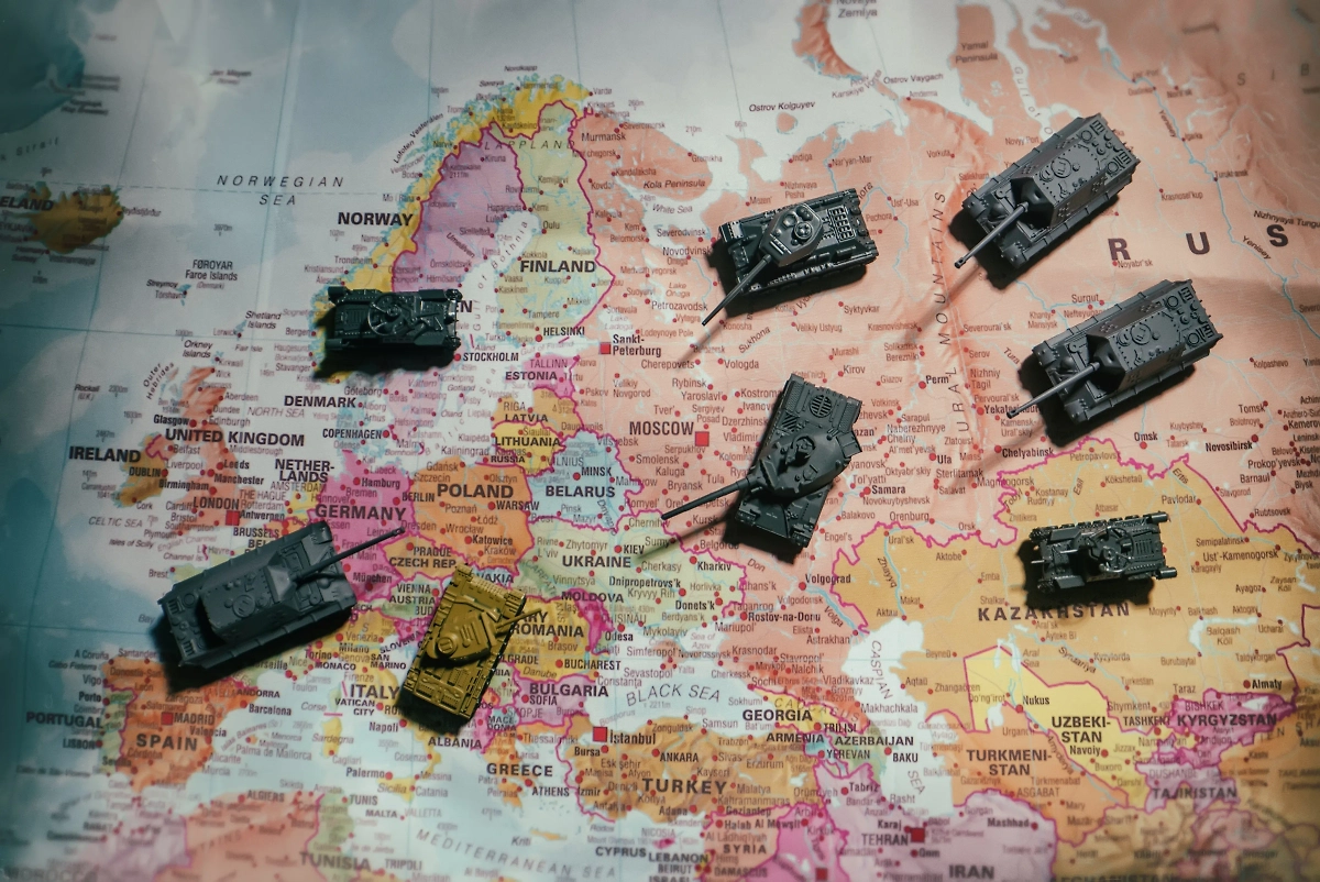 Обложка © Shutterstock / FOTODOM/ M-Production 