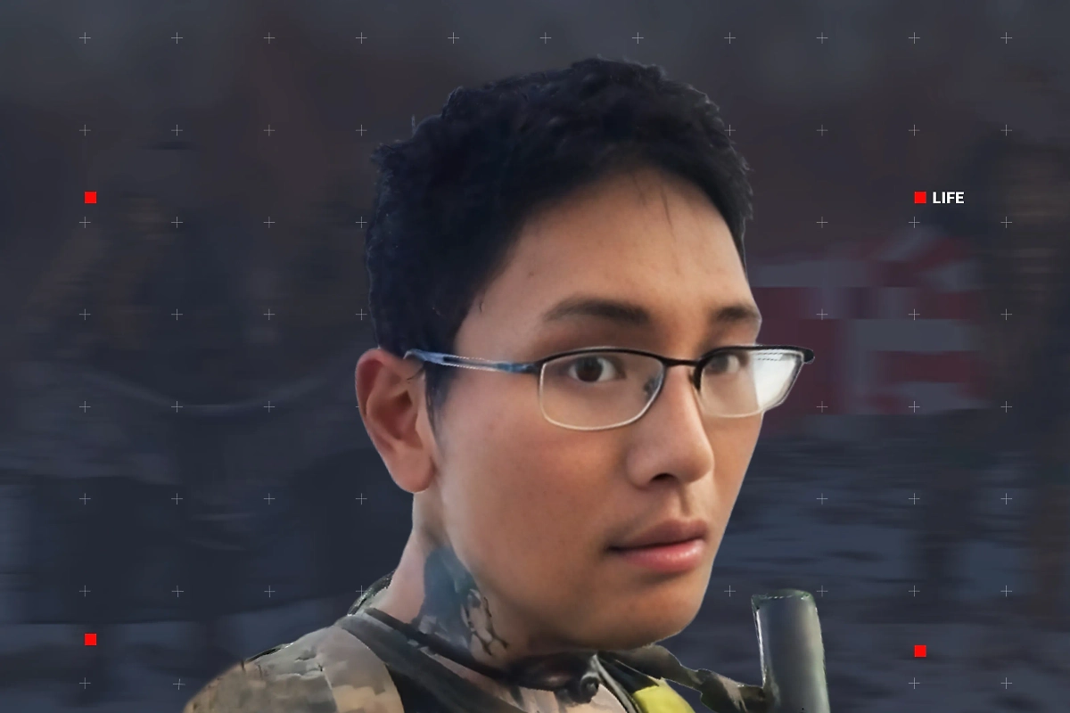 Японский наёмник ВСУ Рэн Такеда прославился нацистскими взглядами и жестокостью. Обложка © Коллаж © Life.ru, фото © livedoor, © sohu