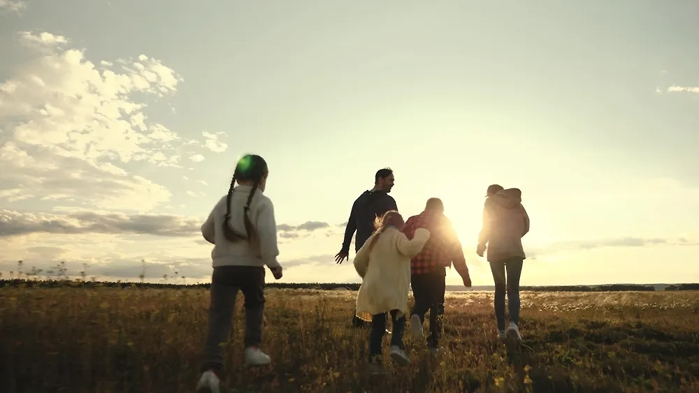 Обложка © Shutterstock / FOTODOM / Valery Zotev