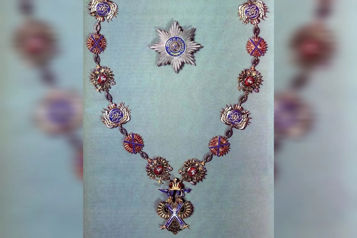Императорский орден Святого апостола Андрея Первозванного — одна из высших государственных наград Российской империи. Фото © Wikipedia / Maxim Razin