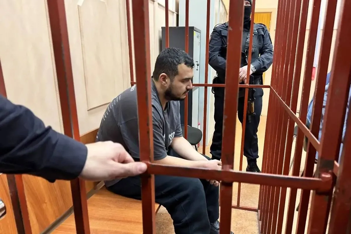 Ахмаджон Курбонов*. Обложка © Life.ru