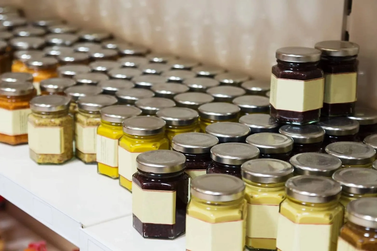 Как сохранить пользу мёда при хранении. Фото © Freepik