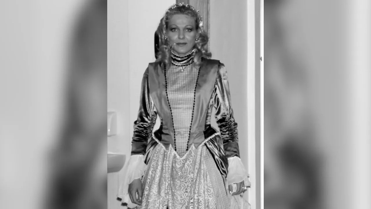 Актриса Ольга Моховая. Обложка © VK / Театр им.МОССОВЕТА