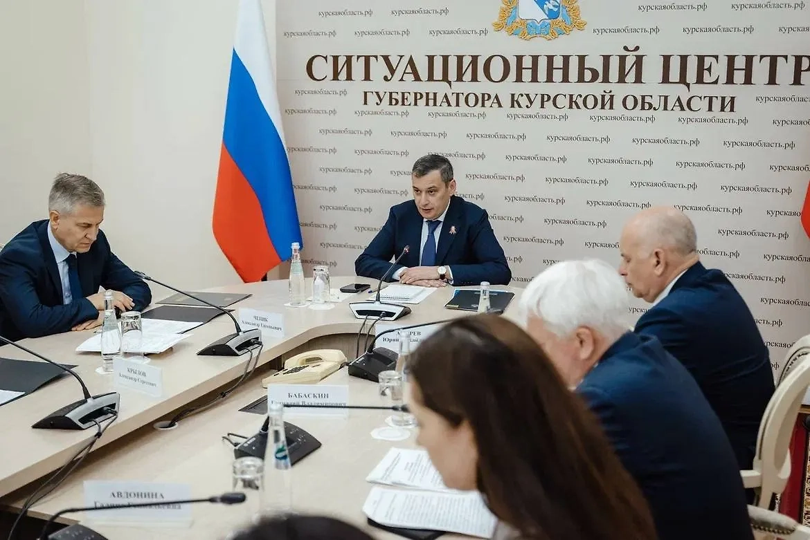 Обложка © Telegram / Александр Хинштейн