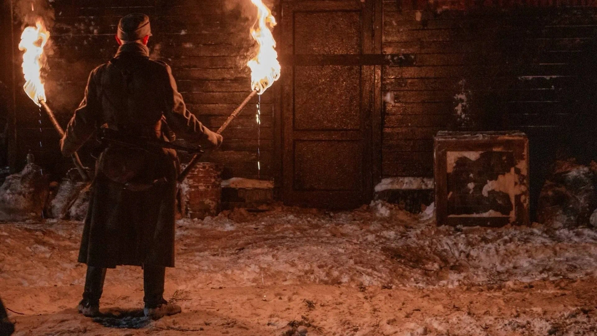 Фашистский донорский лагерь в Вырице — реальная история фильма «Группа крови». Фото © Кадр из фильма «Группа крови», режиссёр Максим Бриус, сценаристы Мария Ошмянская, Александр Иванов, Александр Пайгалик и др. / Kinopoisk