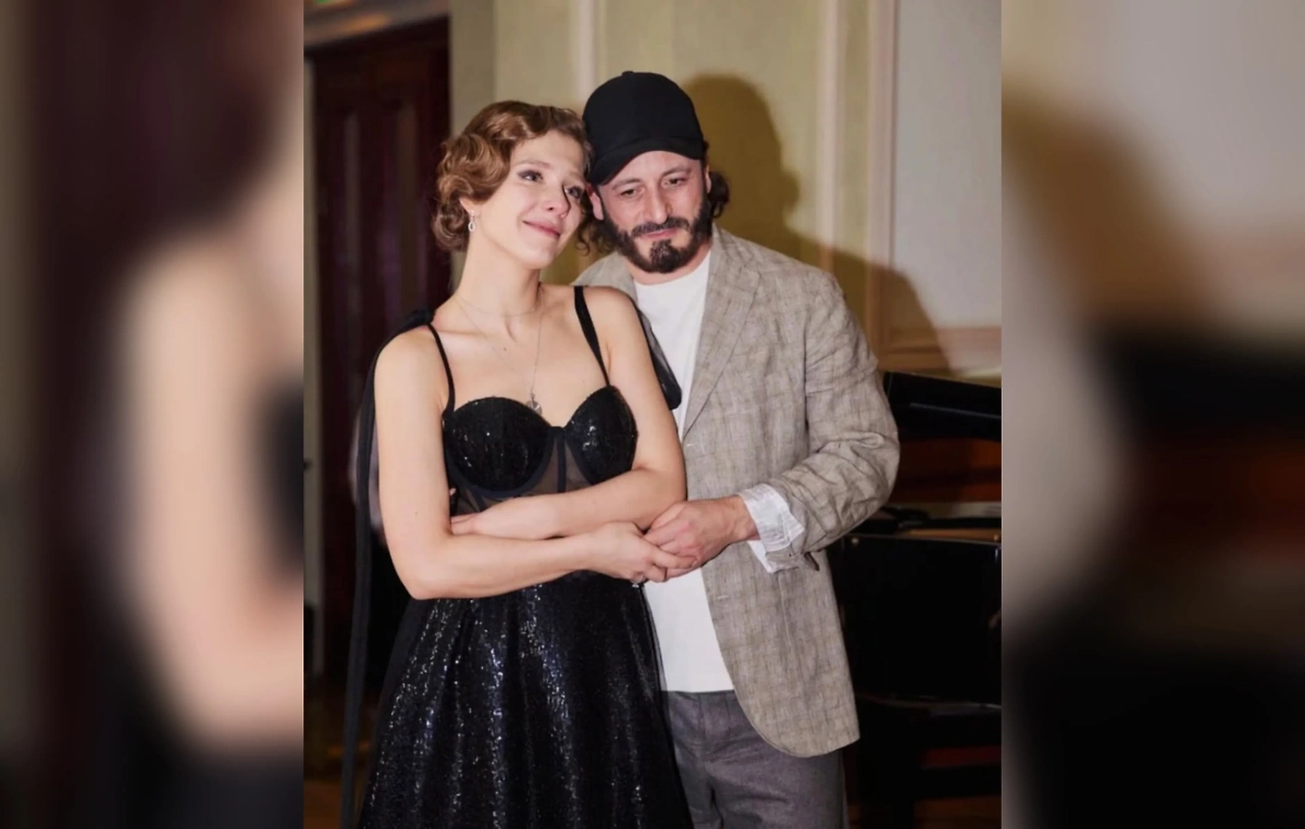 Елизавета Арзамасова и Илья Авербух. Обложка © Instagram (признан экстремистской организацией и запрещён на территории Российской Федерации) / liza_arzamasova