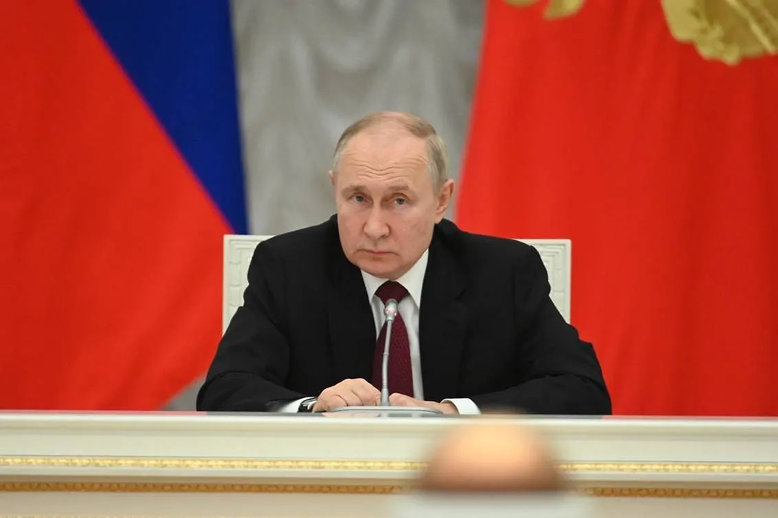 Владимир Путин. Обложка © Life.ru