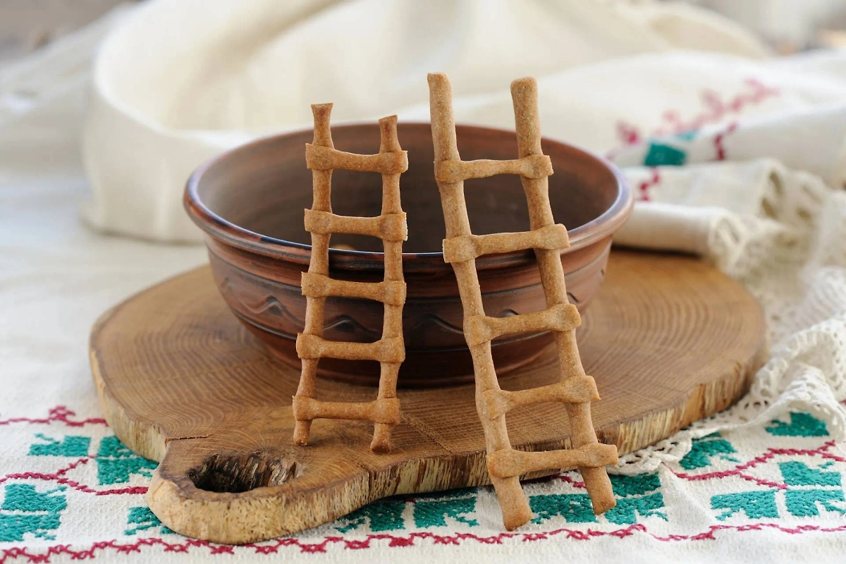 На столе в Вознесение Господне должна быть особая выпечка. Кроме того, он всегда выпадает на четверг. Фото © Shutterstock / FOTODOM / Alexey Borodin