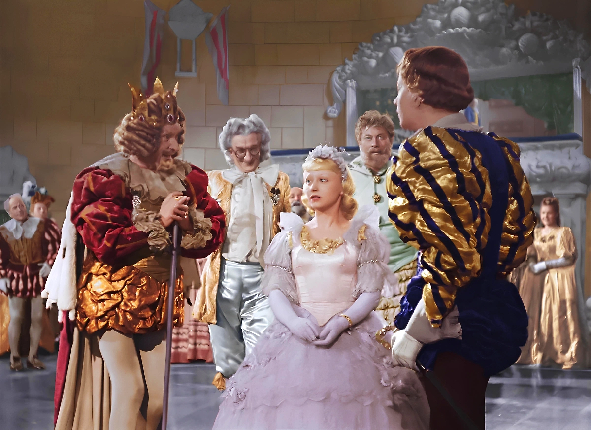 Обложка © Кадр из фильма «Золушка», режиссёры Надежда Кошеверова, Михаил Шапиро, сценарист Евгений Шварц / Kinopoisk