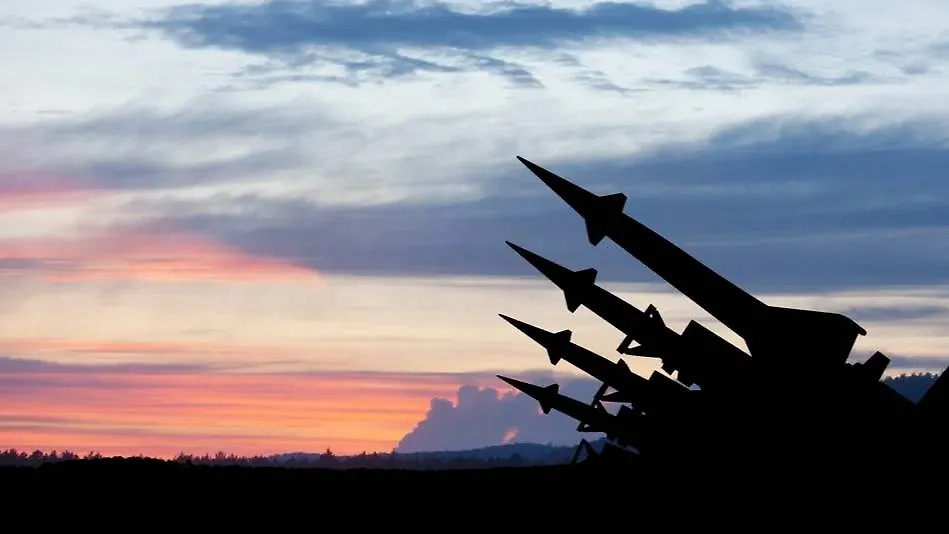 ПВО. Обложка © Shutterstock / FOTODOM / Hamara