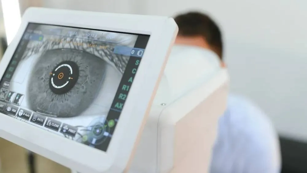 Обложка © Shutterstock / FOTODOM / Hryshchyshen Serhii