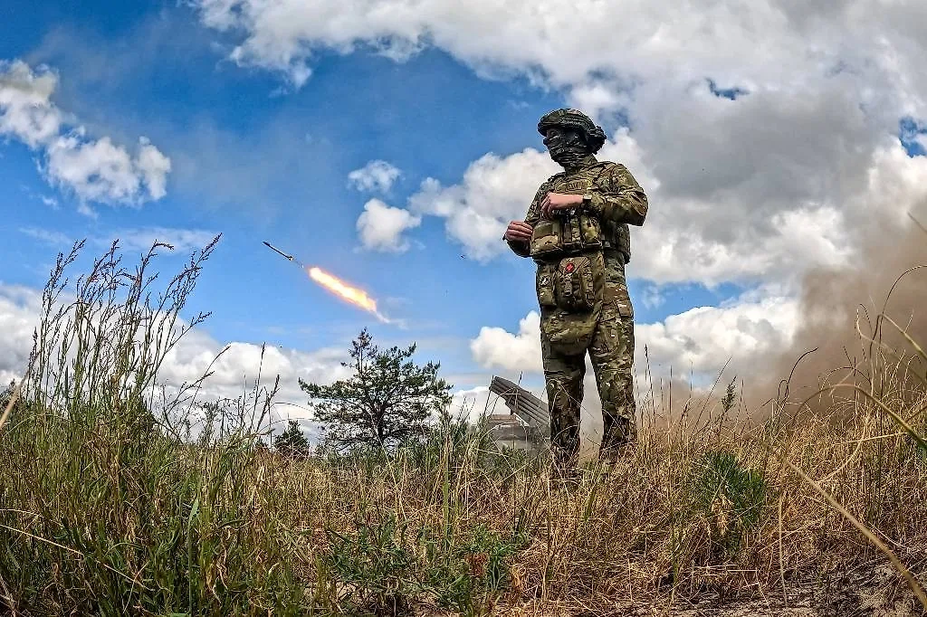 Боевые действия в зоне проведения СВО. Обложка © ТАСС / Алексей Коновалов