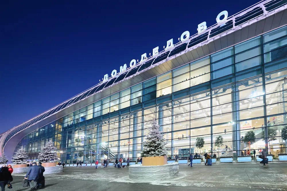 Аэропорт Домодедово. Обложка © Shutterstock / FOTODOM / Nordroden