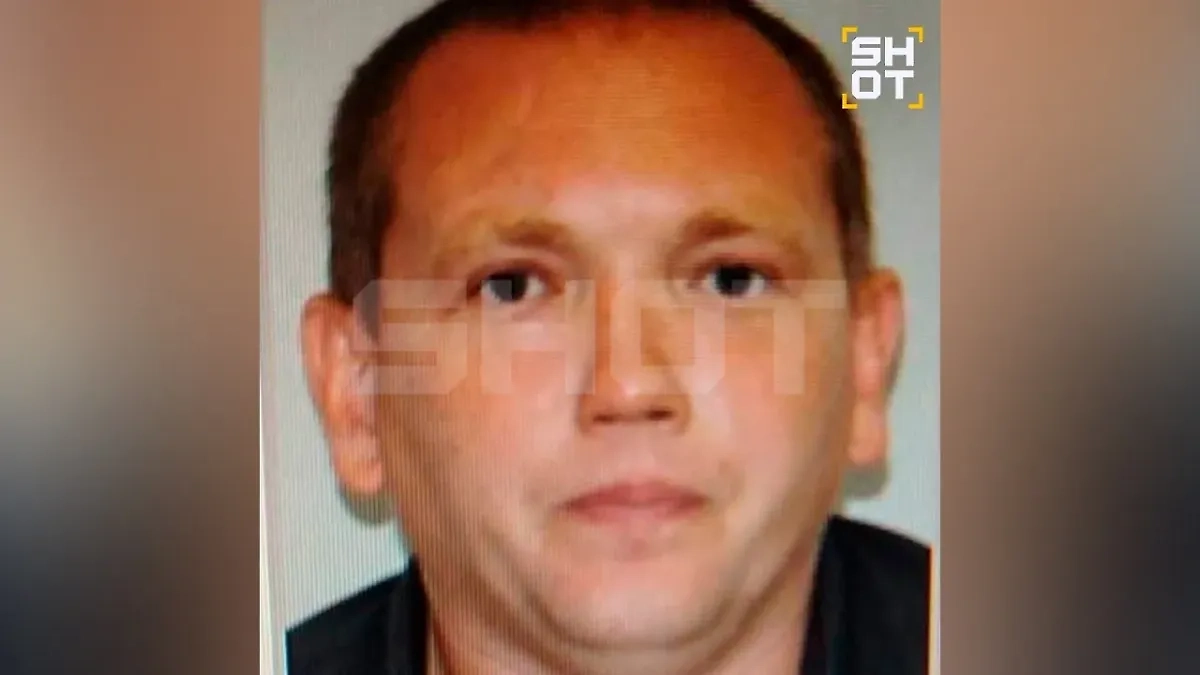 Владимир Токарев открыл стрельбу по людям на вокзале в Россоши. Фото © Telegram / SHOT