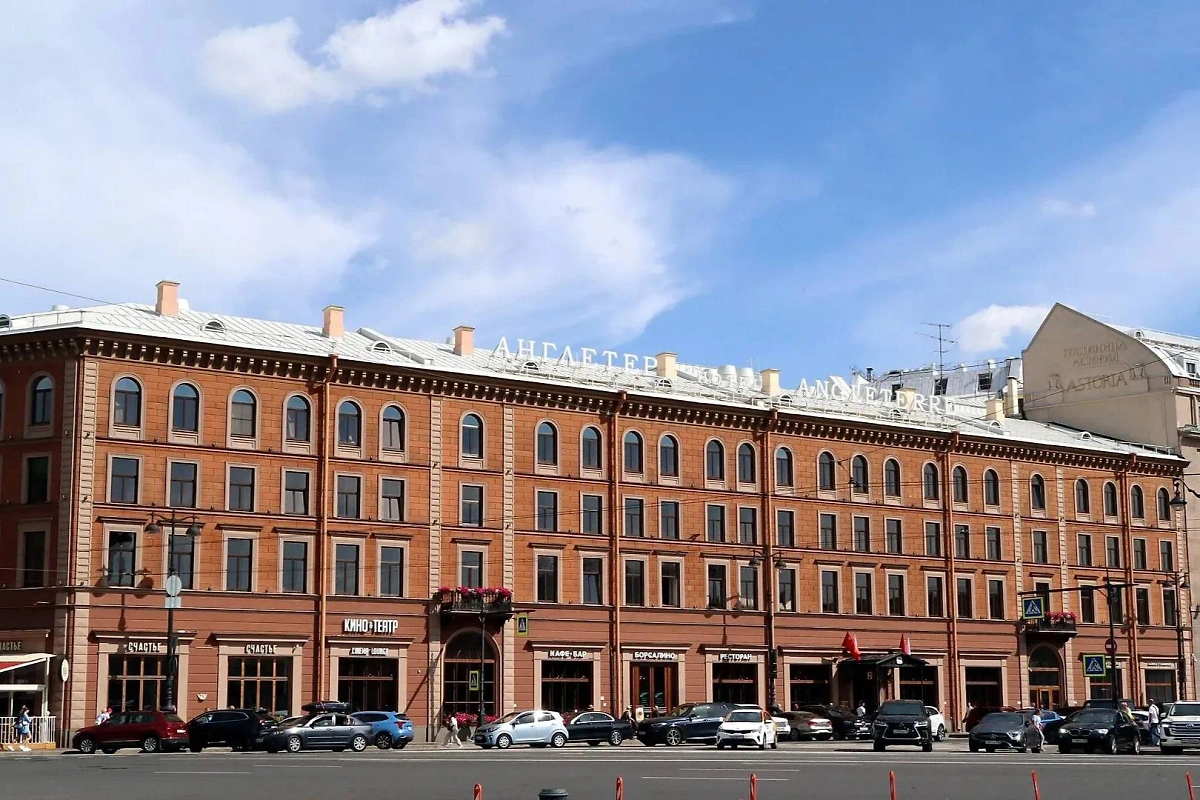 Отель «Англетер» — такой же былинный, как и «Националь», но призрак там страшнее. Фото © Wikipedia / T3ru