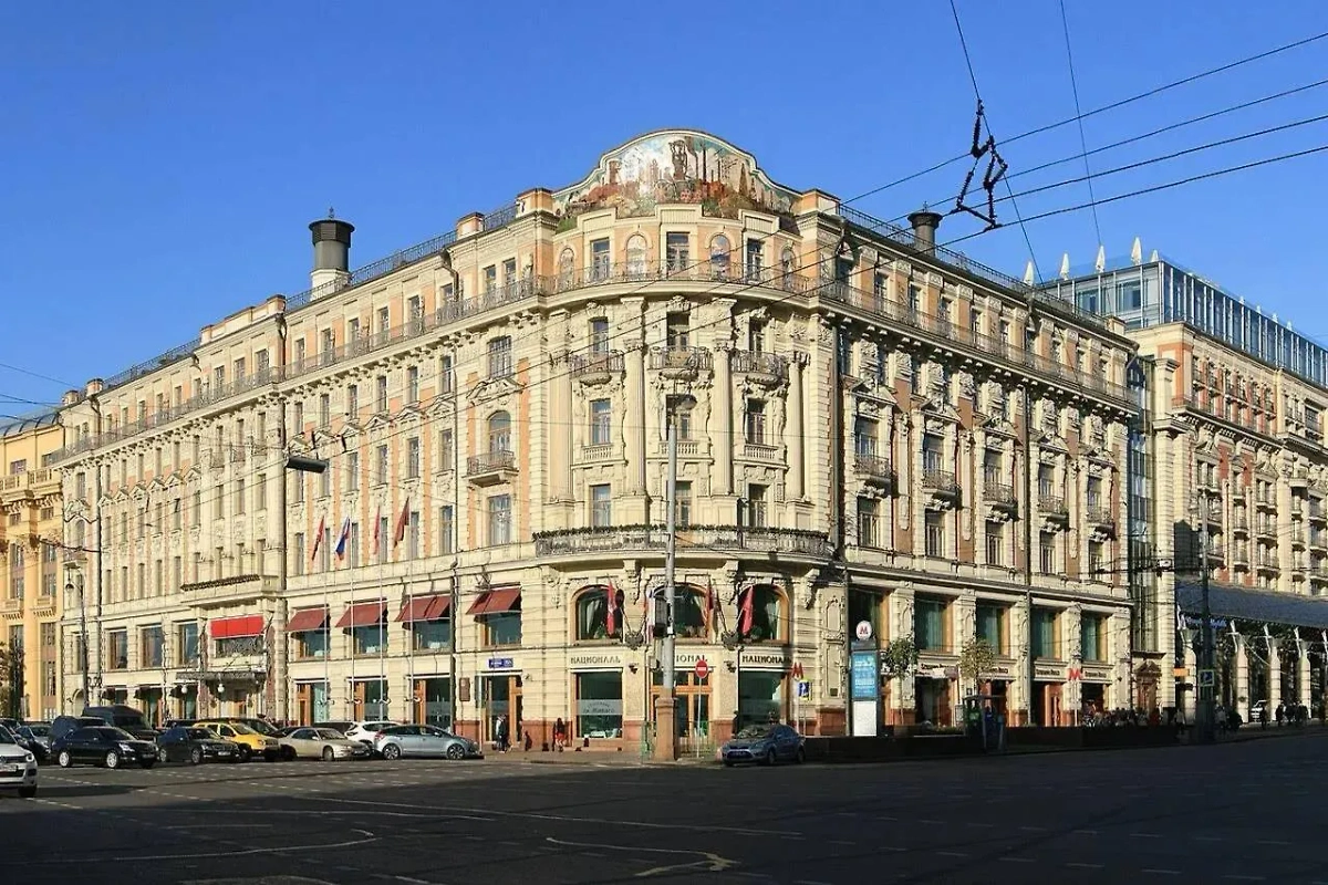 Даже отель «Националь» стал домом для призрака. Фото © Wikipedia / Ludvig14