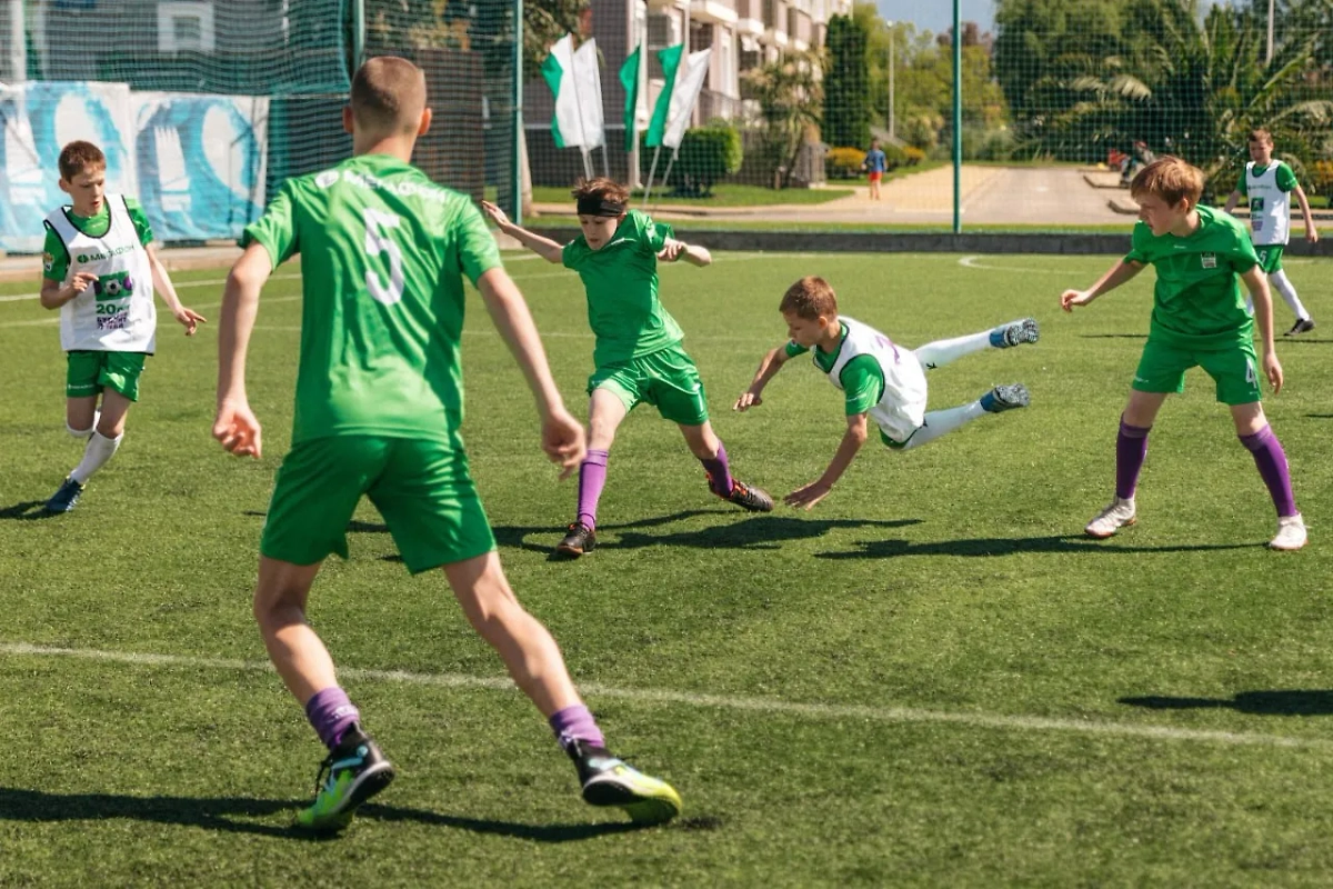 Прошёл турнир для детей-сирот в Сочи. Обложка © Пресс-служба МегаФона