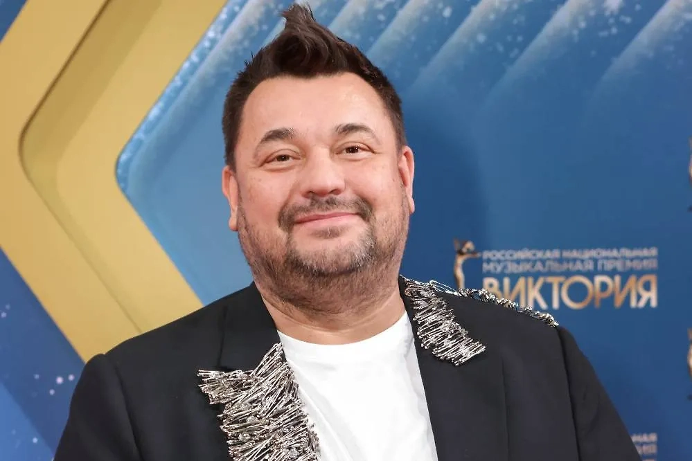 Сергей Жуков навсегда останется королём русского рейва: именно он принёс вайбы вечеринок на Ибице в каждый сельский ДК нашей страны. Фото © ТАСС / Владимир Андреев