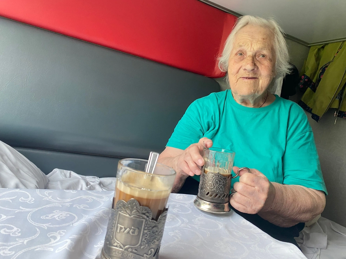 Евгения Фёдоровна Семёнова. Обложка © VK / Евгения Семёнова Бабушка Женя