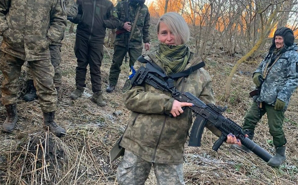 Дорота Кветневская. Обложка © foreigncombatants