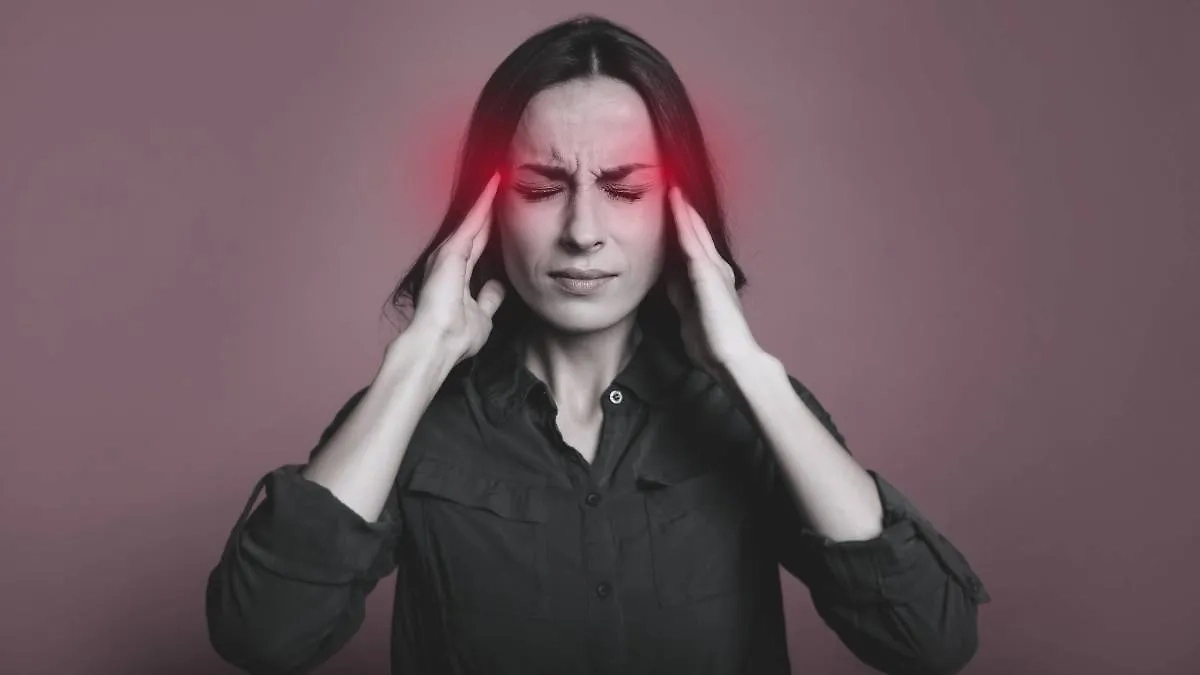 Магнитная буря уровня 7 в жару: как влияет на здоровье. Фото © Shutterstock / FOTODOM / My Ocean Production