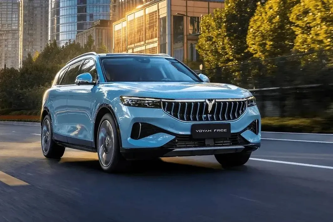 Электромобиль Voyah Free. Обложка © major-voyah.ru