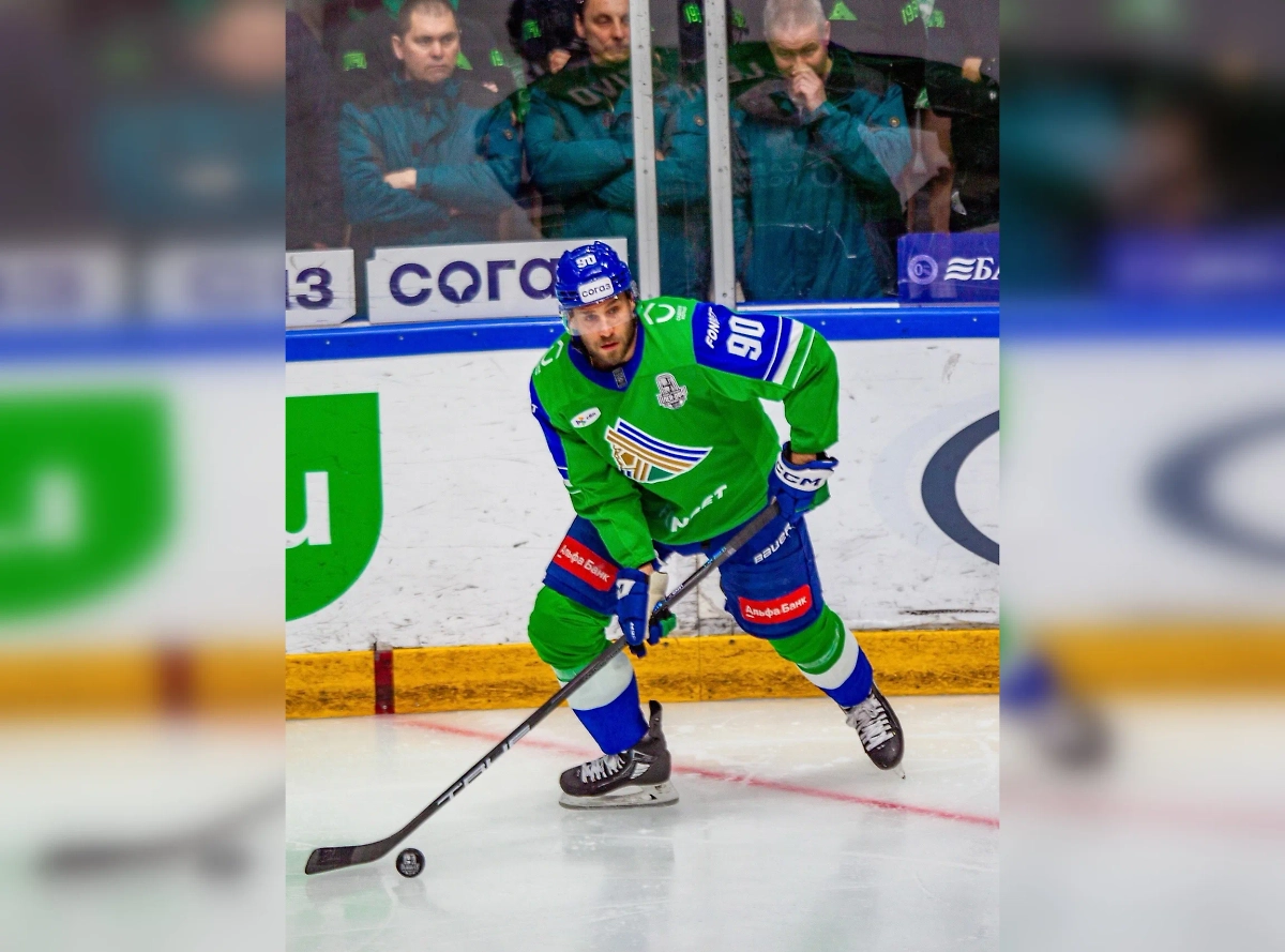 Джошуа Ливо признан самым ценным игроком завершившегося сезона КХЛ. Обложка © VK / ХК Салават Юлаев