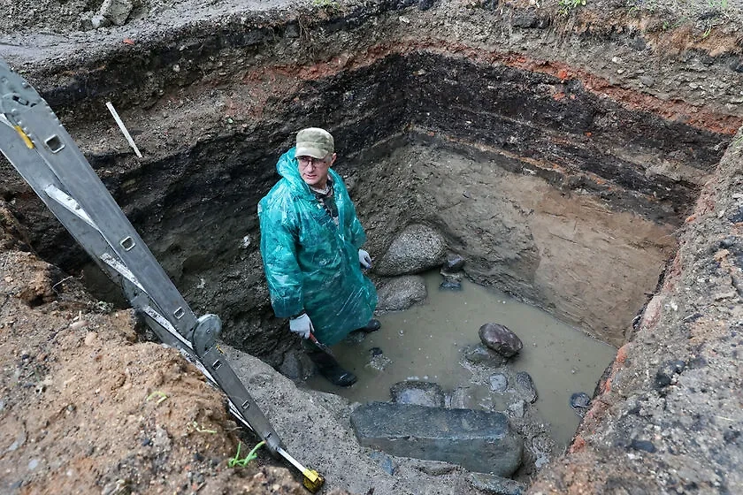 Раскопки в историческом центре Вологды. Обложка © «Красный Север» / Игорь Аксеновский