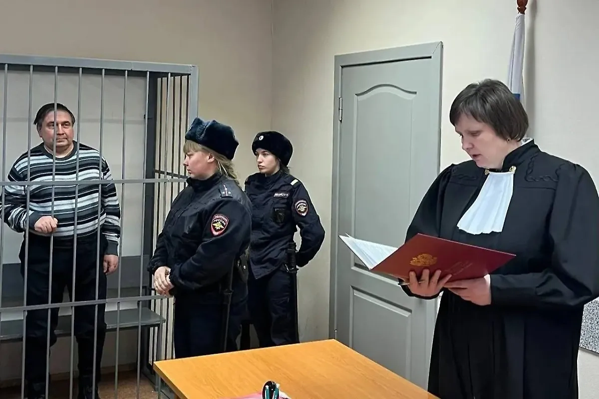 Николай Смирнов в зале суда. Обложка © Telegram / Свердловский областной суд