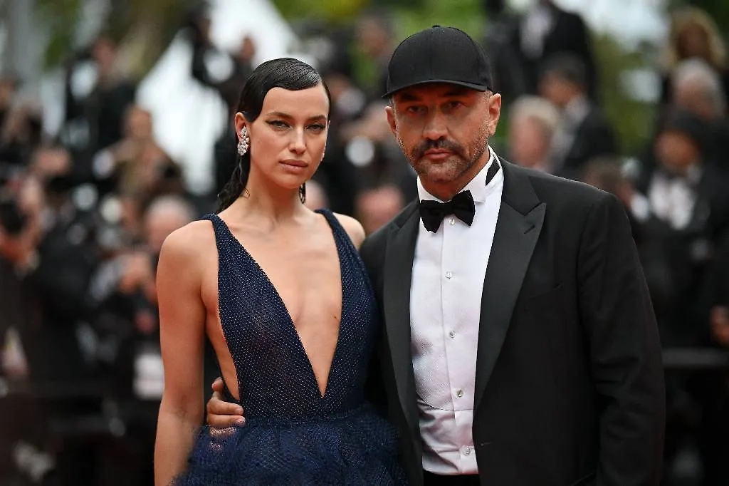 Ирина Шейк и Риккардо Тиши. Обложка © ТАСС / APS-Medias/ABACA / Reynaud Julien