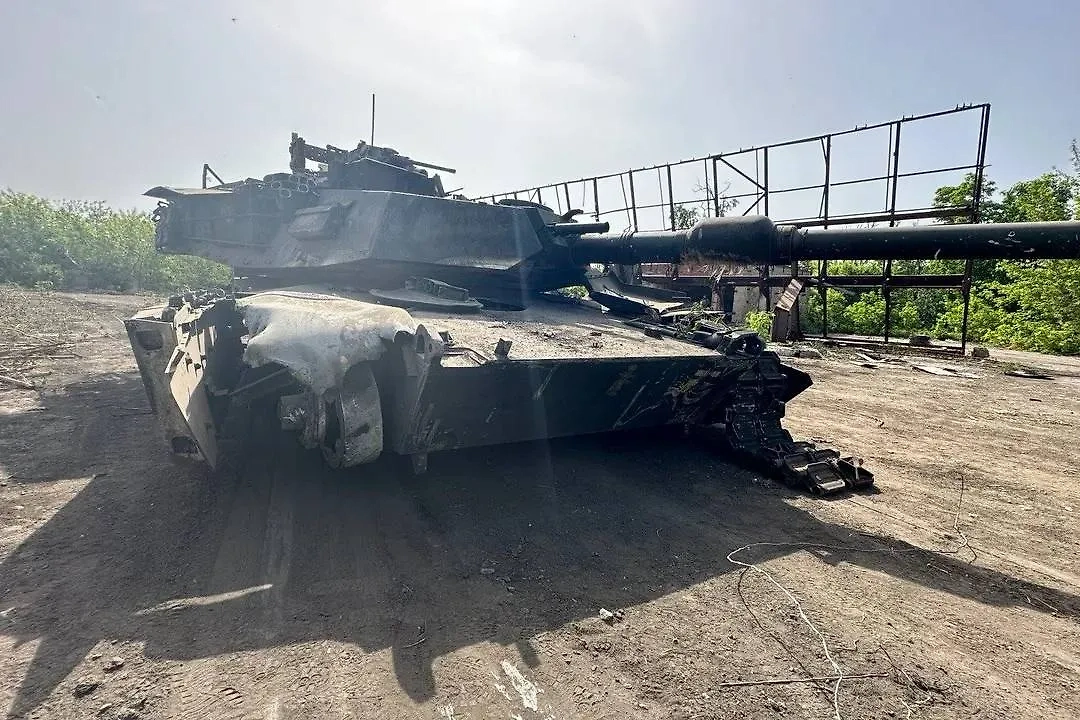 Уничтоженный в зоне СВО M1A1 SA. Фото © Telegram / Минобороны России