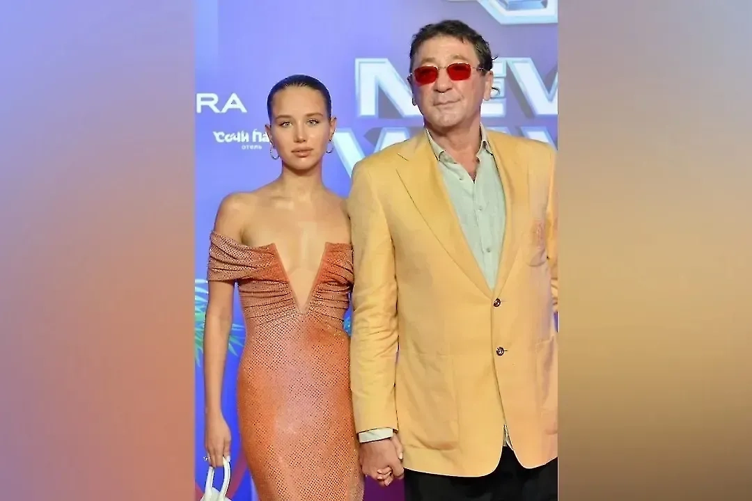 Григорий Лепс и Аврора Киба. Обложка © Instagram (признан экстремистской организацией и запрещён на территории Российской Федерации) / gvleps