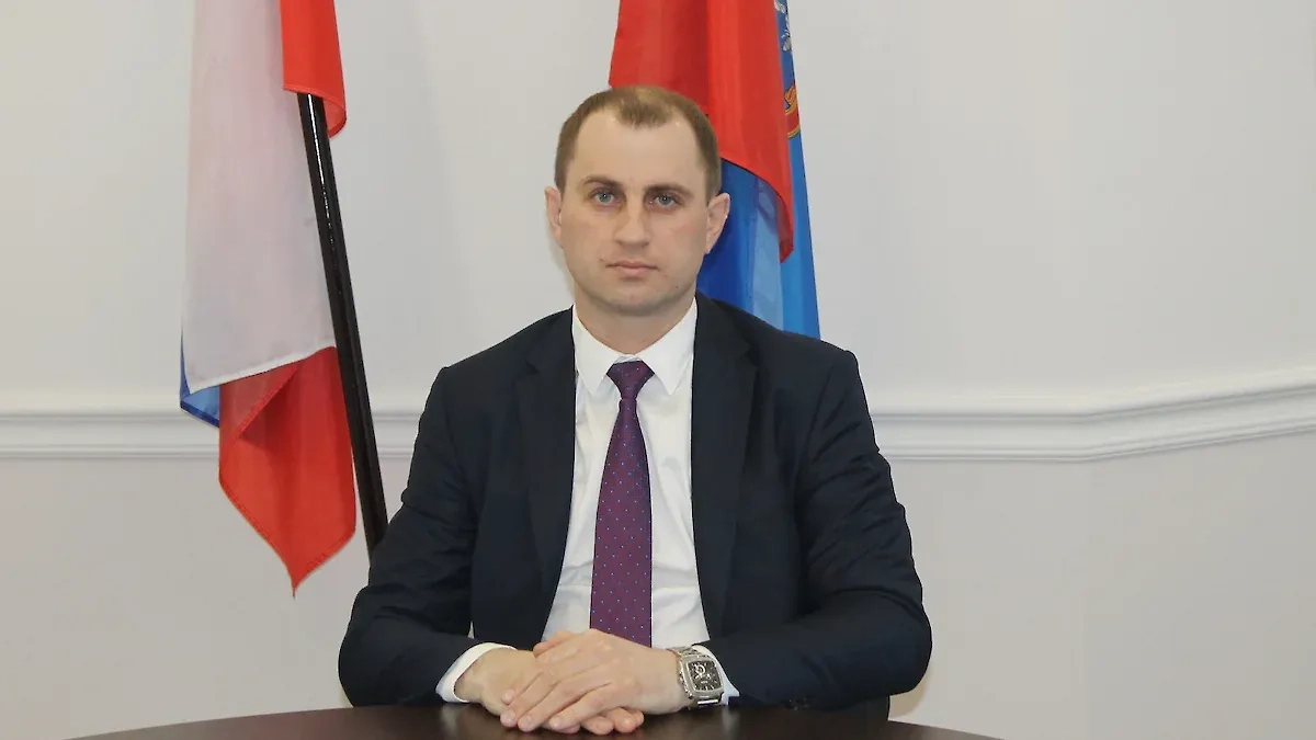 Сергей Иванов. Обложка © taminfo.ru