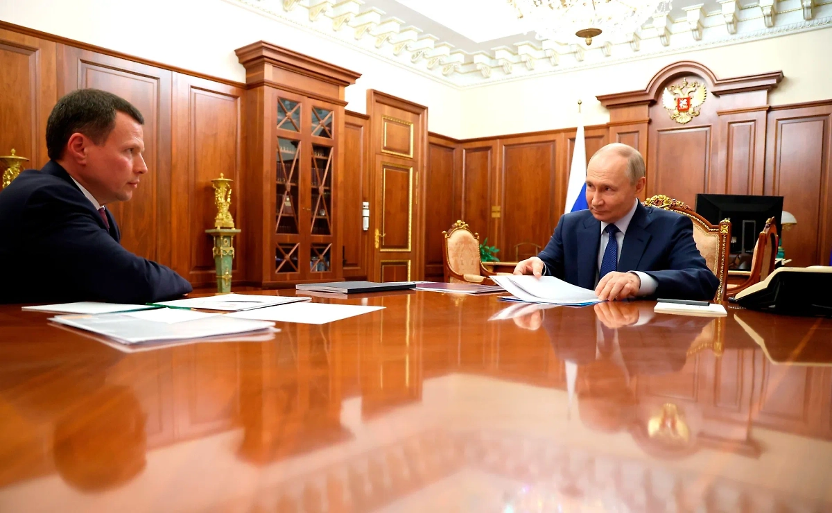 Встреча Владимира Путина с Сергеем Куликовым. Обложка © kremlin.ru